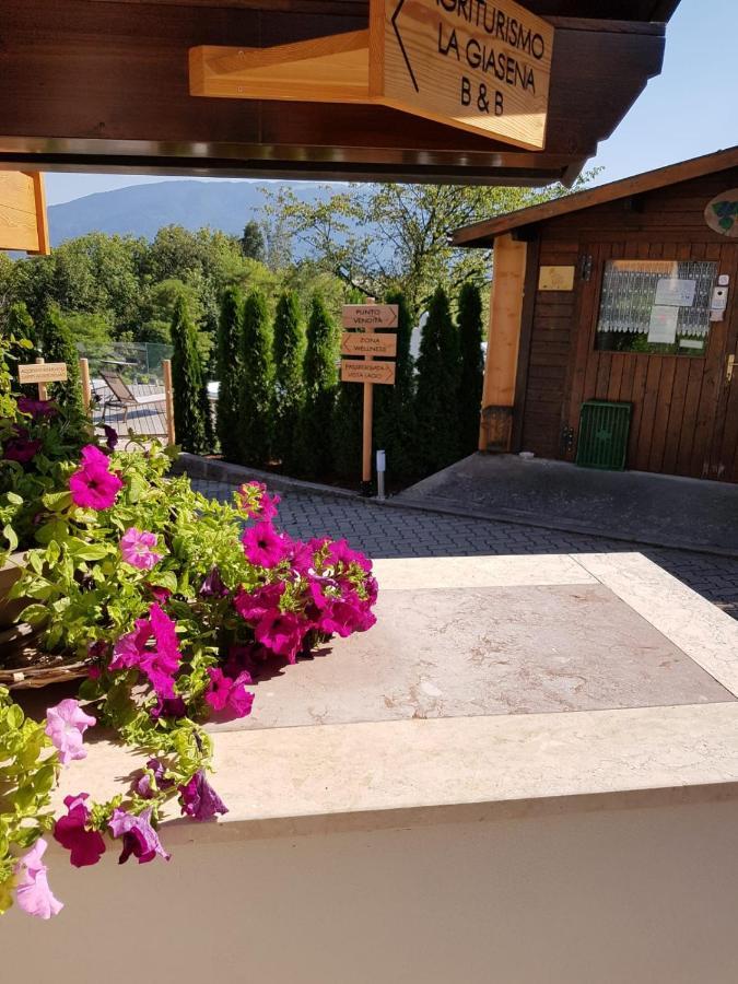 Agriturismo La Giasena Ponte nellʼAlpi エクステリア 写真
