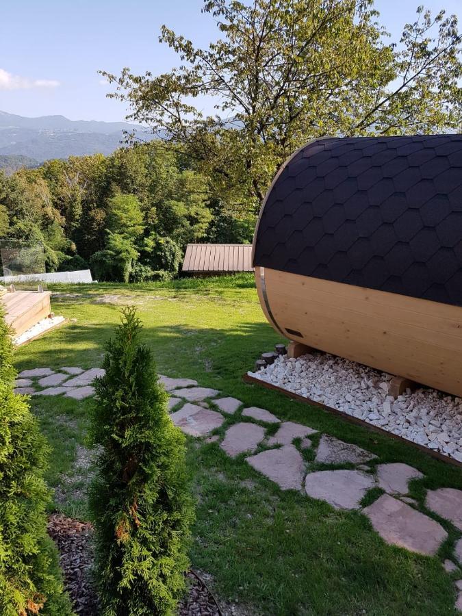 Agriturismo La Giasena Ponte nellʼAlpi エクステリア 写真